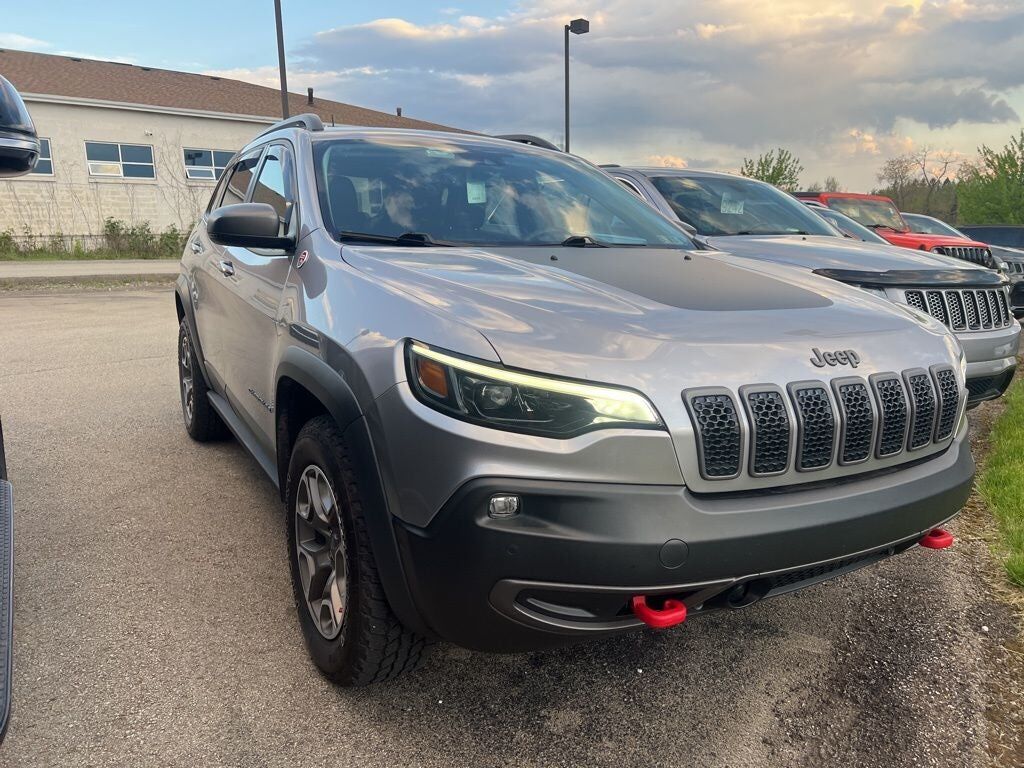 2022 JEEP Cherokee