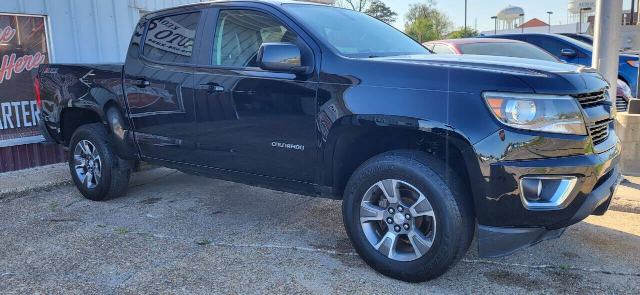 2017 CHEVROLET Colorado