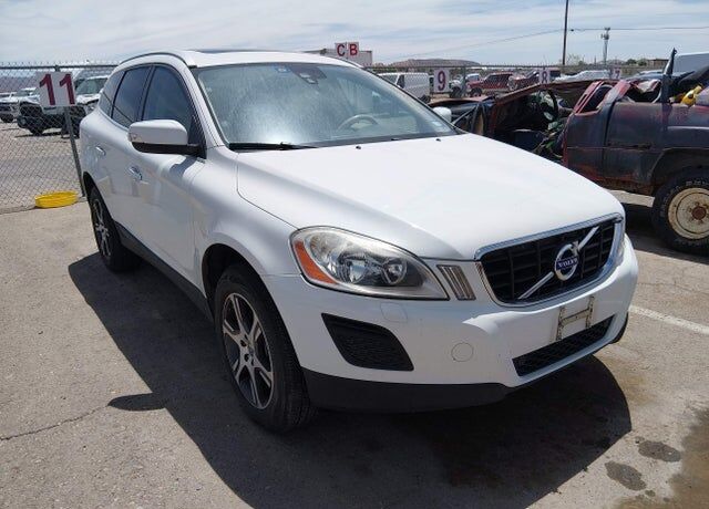 2011 VOLVO XC60