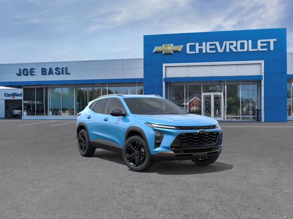 2026 CHEVROLET Trax
