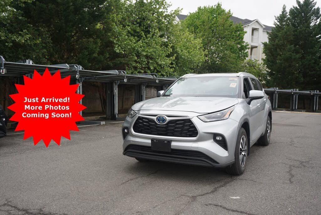 2024 TOYOTA Highlander