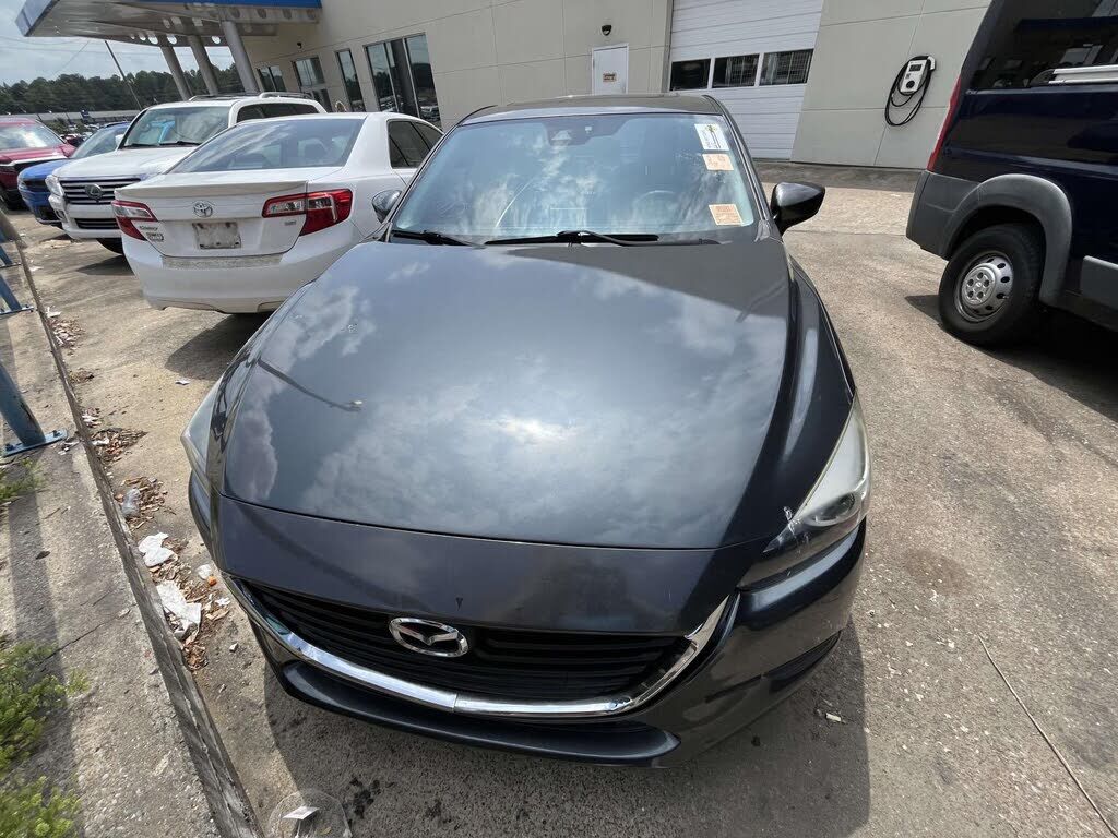2018 MAZDA Mazda3