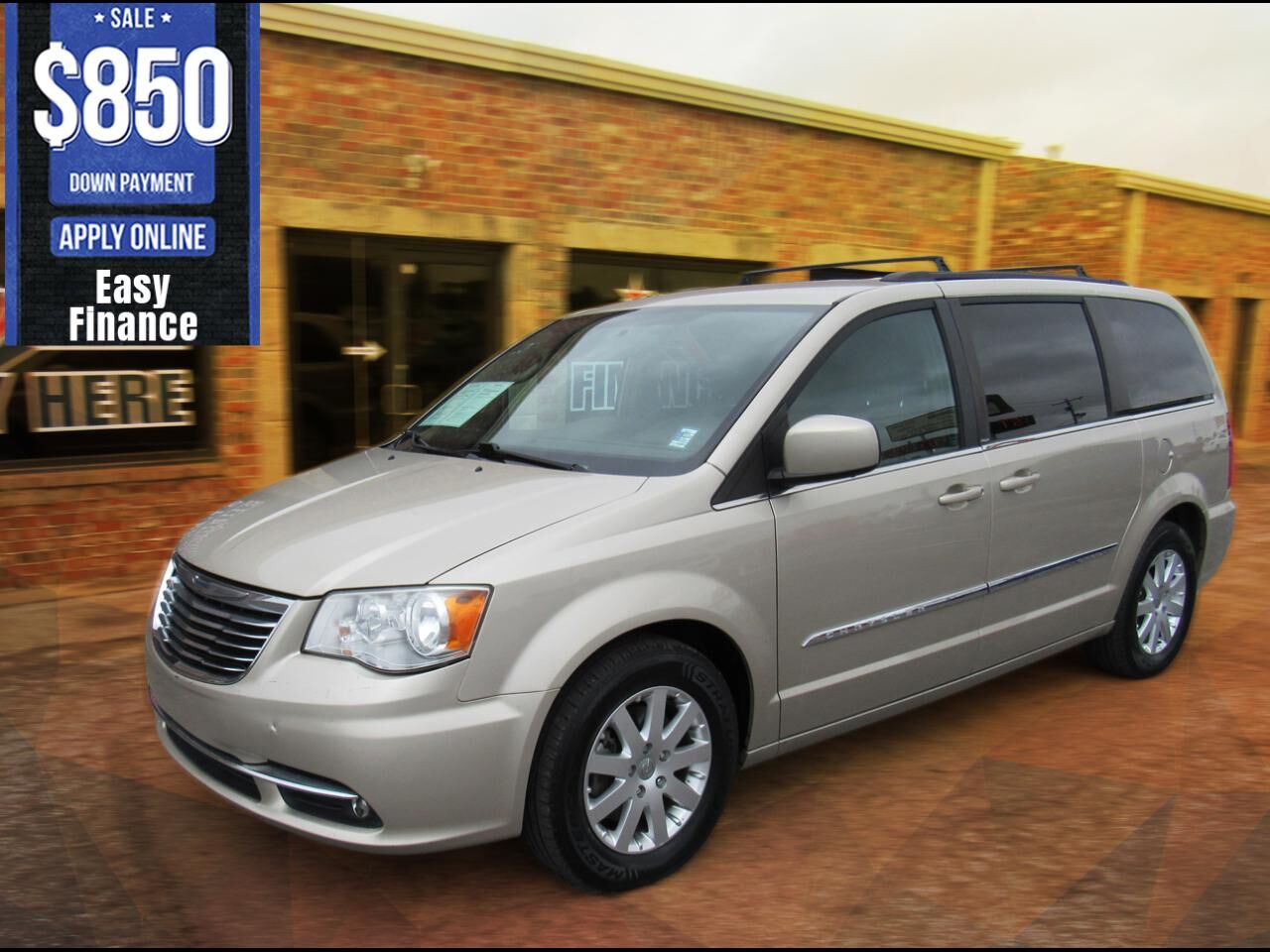 2013 CHRYSLER Town and Country