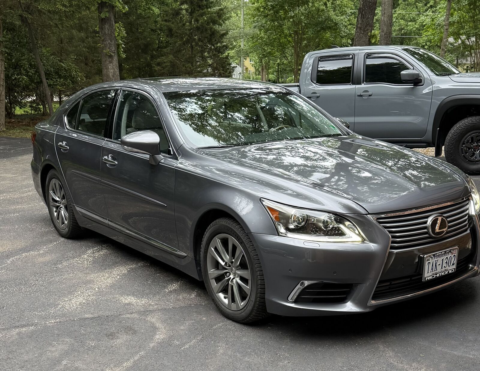2016 LEXUS LS