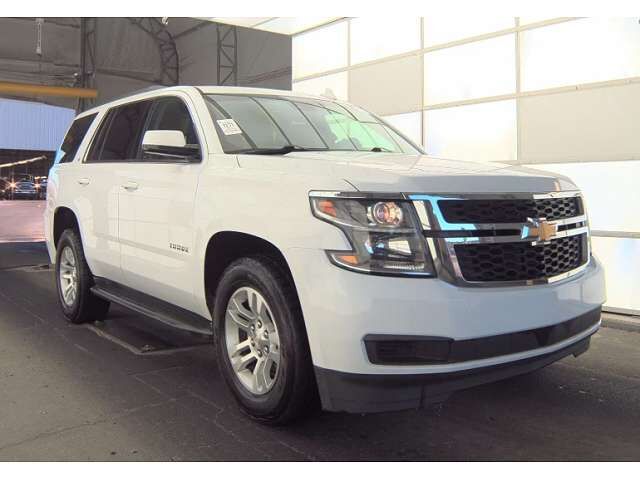 2017 CHEVROLET Tahoe