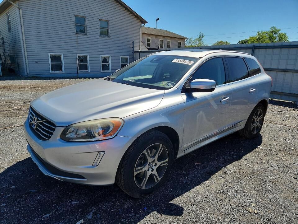 2015 VOLVO XC60