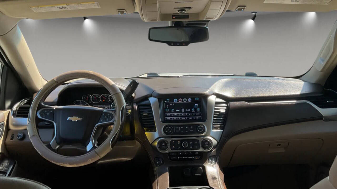 2019 CHEVROLET Suburban