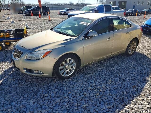 2013 BUICK Regal