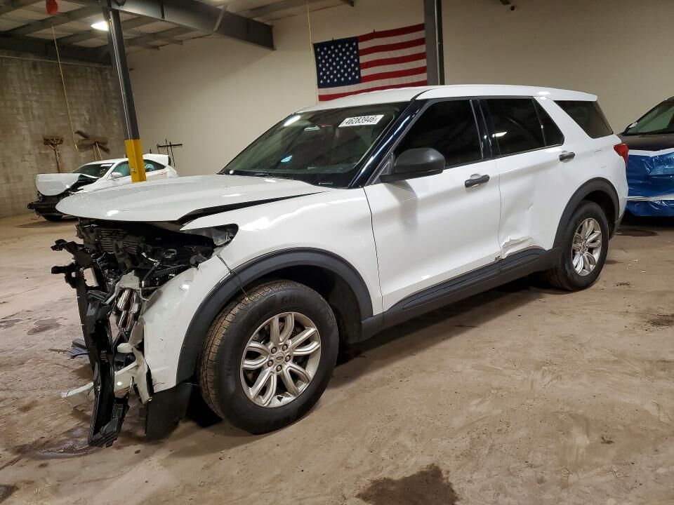 2021 FORD Explorer