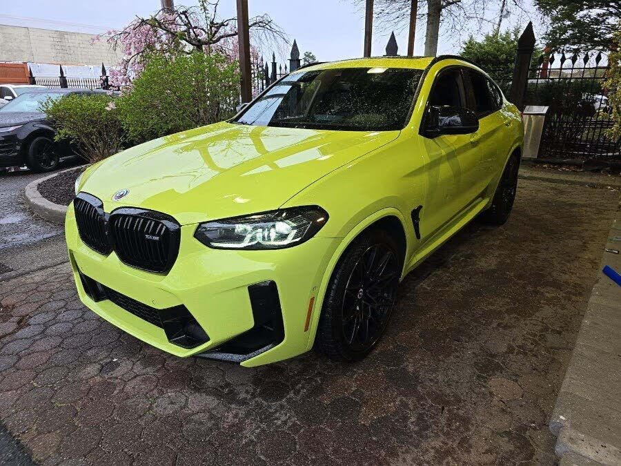 2022 BMW X4