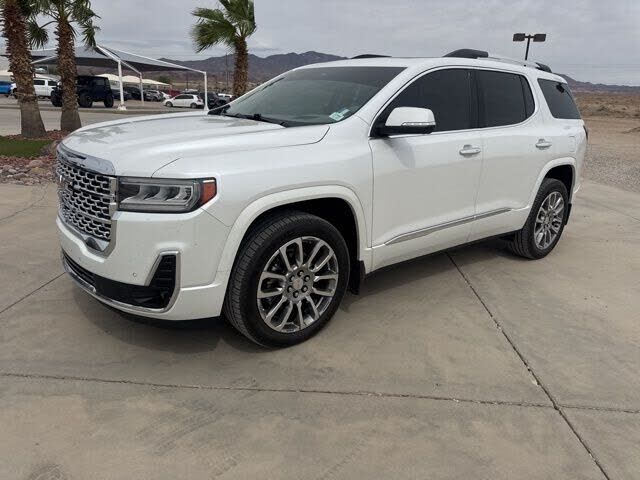 2023 GMC Acadia