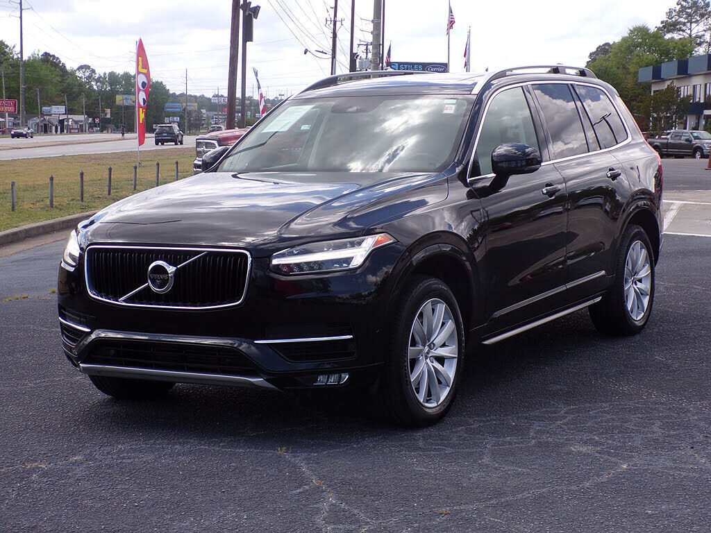 2017 VOLVO XC90