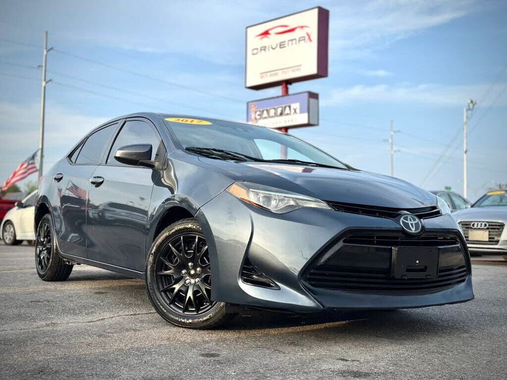 2017 TOYOTA Corolla