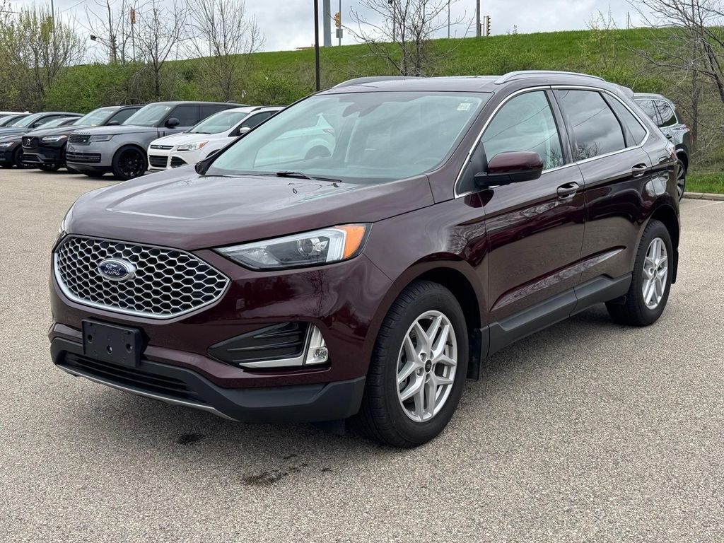 2024 FORD Edge