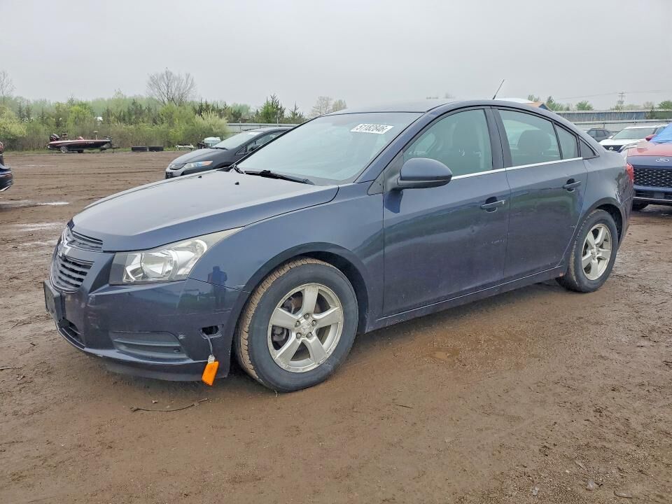 2013 CHEVROLET Cruze