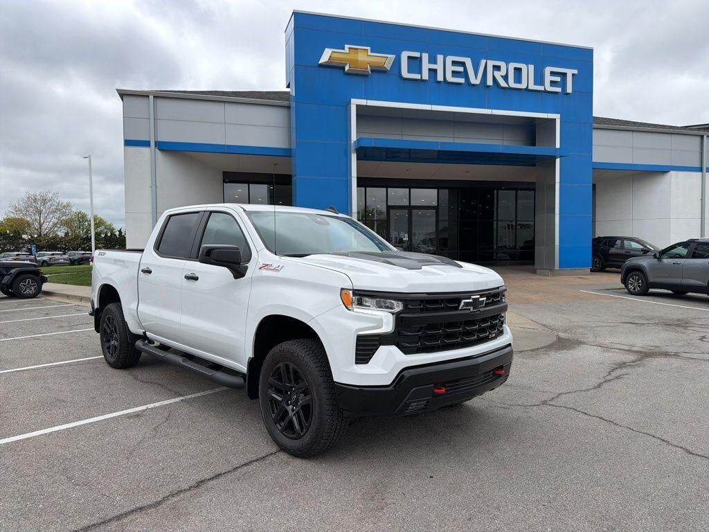 2026 CHEVROLET Silverado