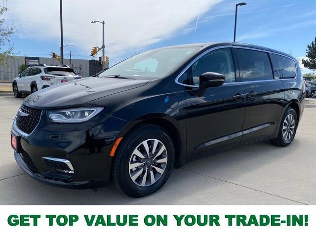 2023 CHRYSLER Pacifica