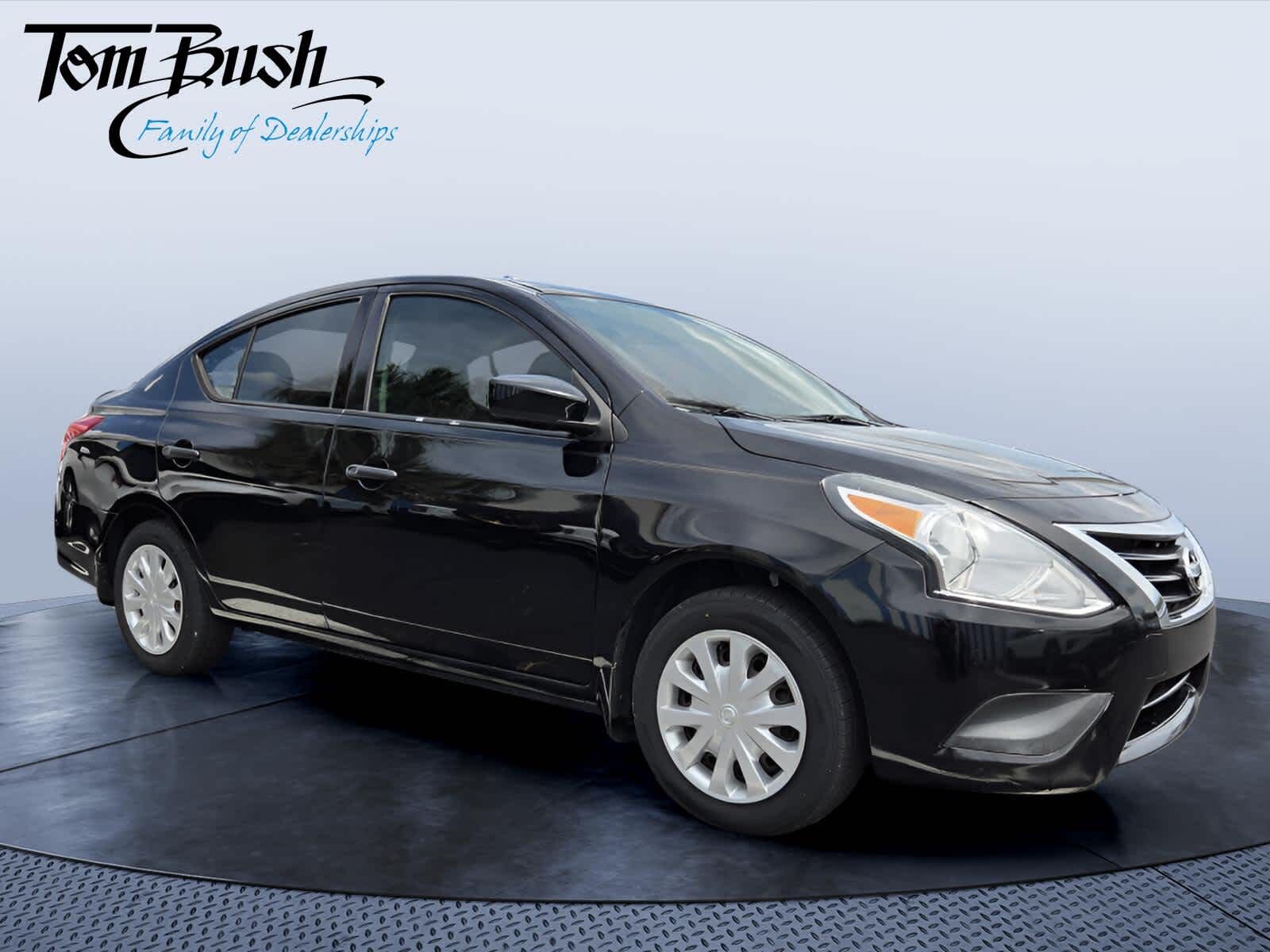 2019 NISSAN Versa