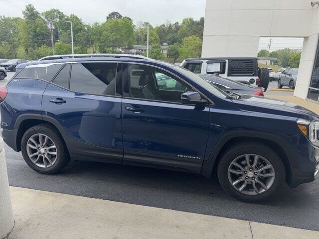 2023 GMC Terrain