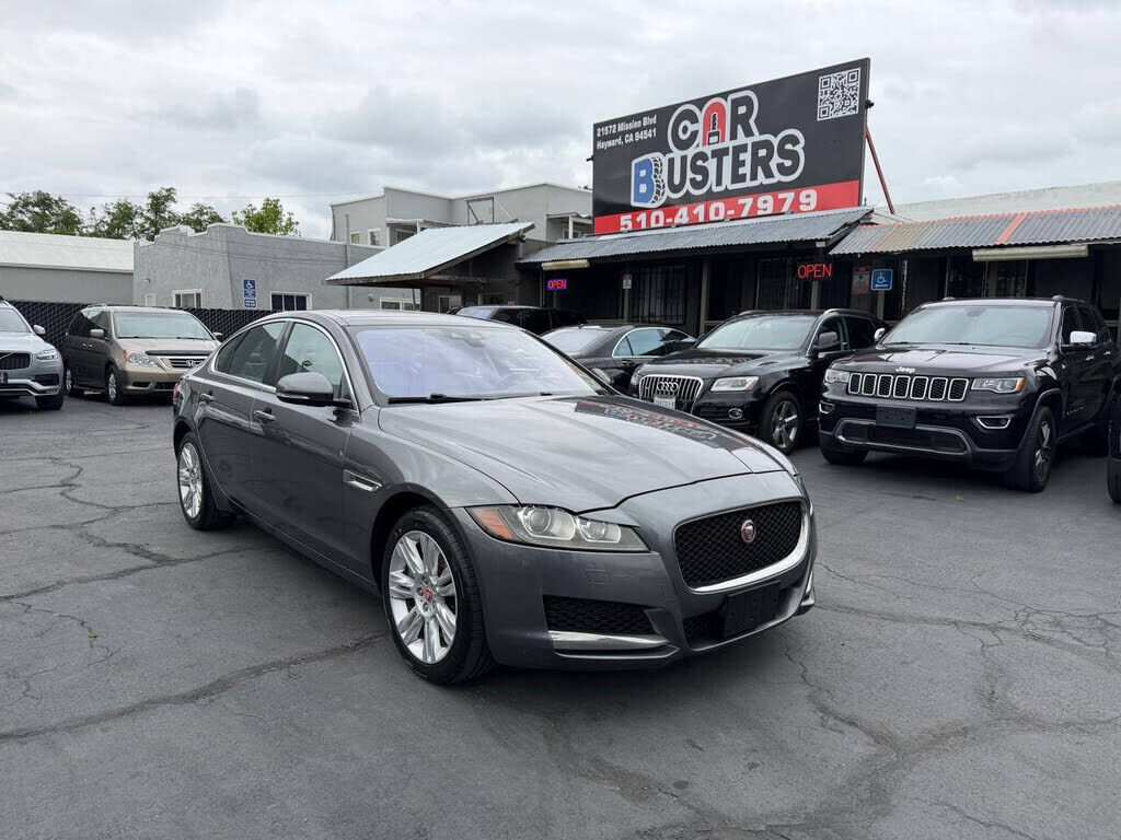 2017 JAGUAR XF