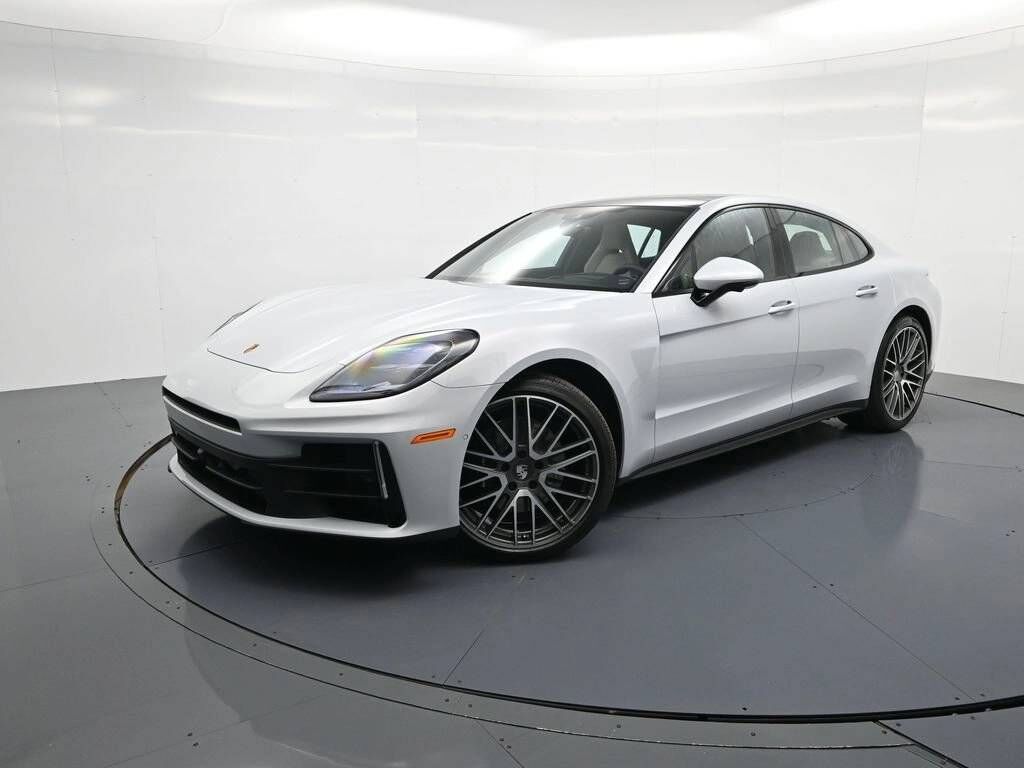 2026 PORSCHE Panamera