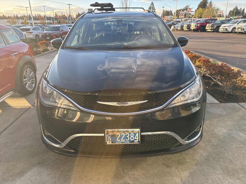 2019 CHRYSLER Pacifica