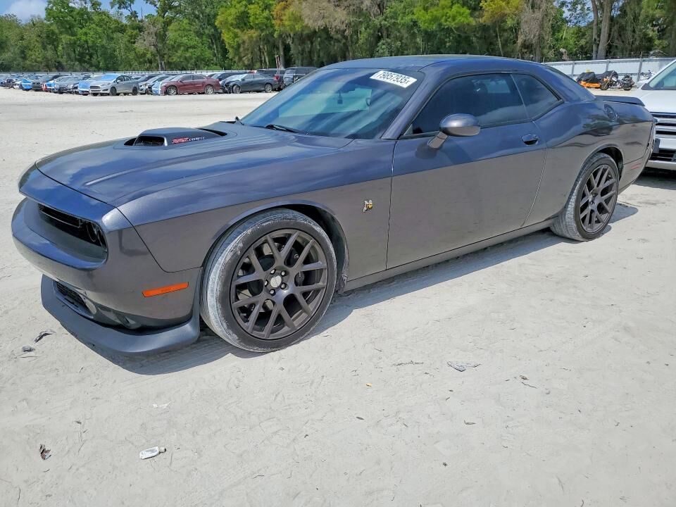 2016 DODGE Challenger