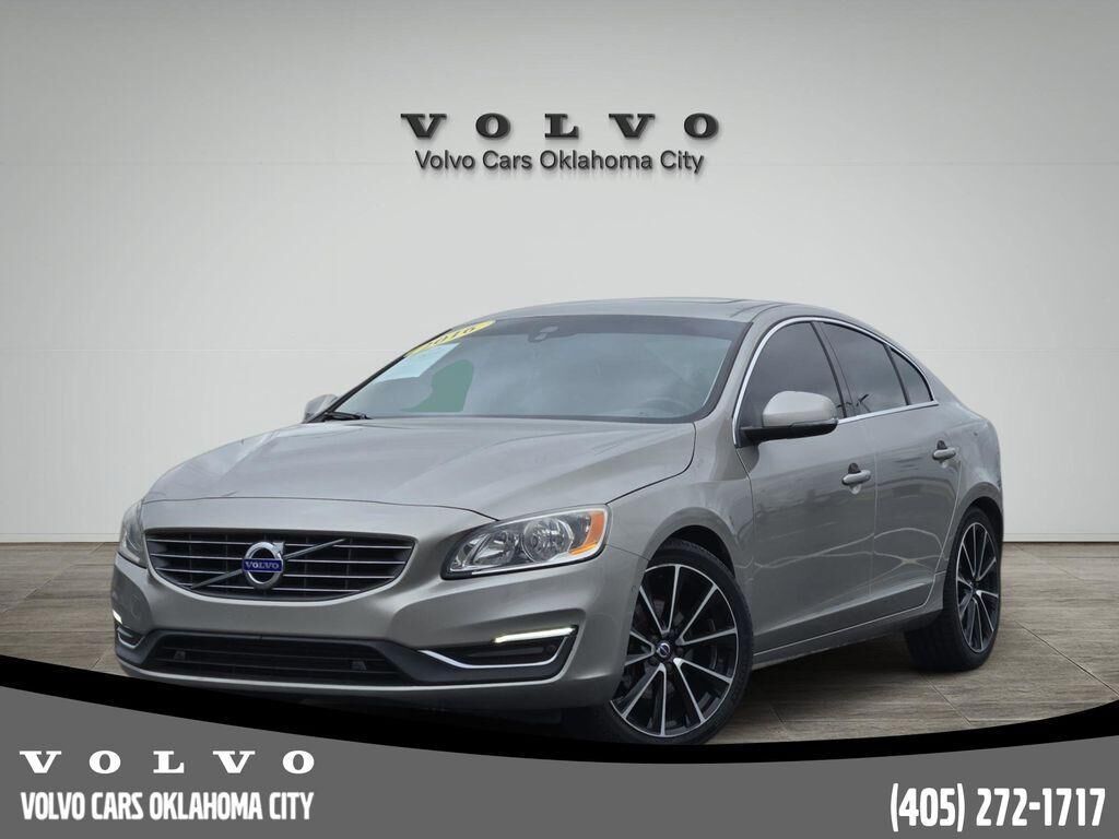 2016 VOLVO S60
