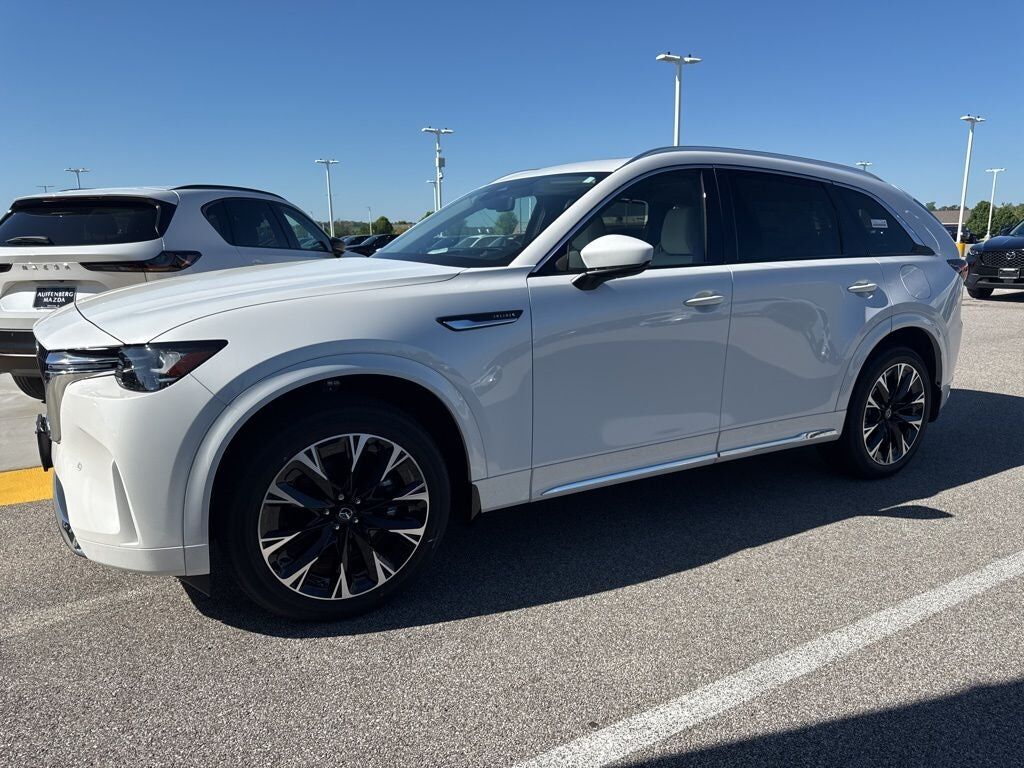 2026 MAZDA CX-90