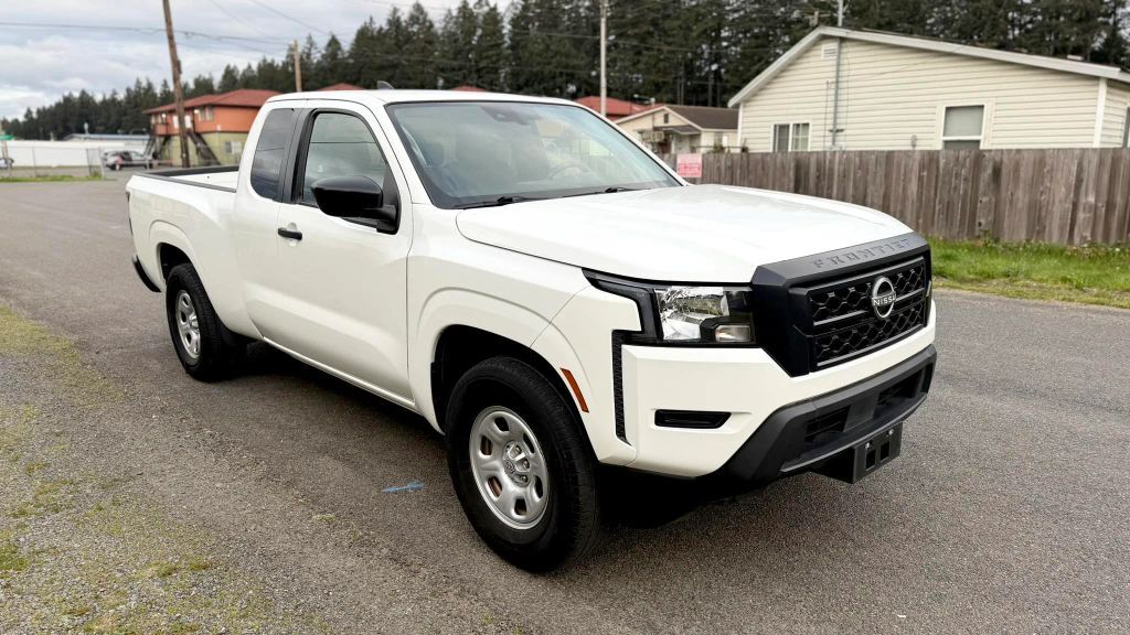 2023 NISSAN Frontier