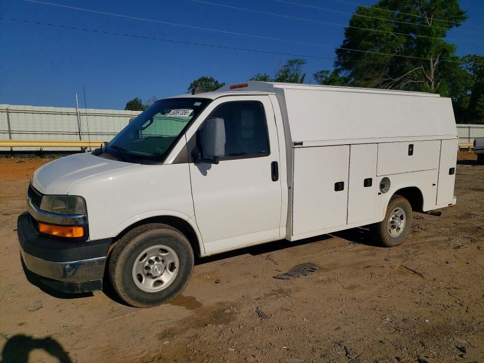 2017 CHEVROLET Express