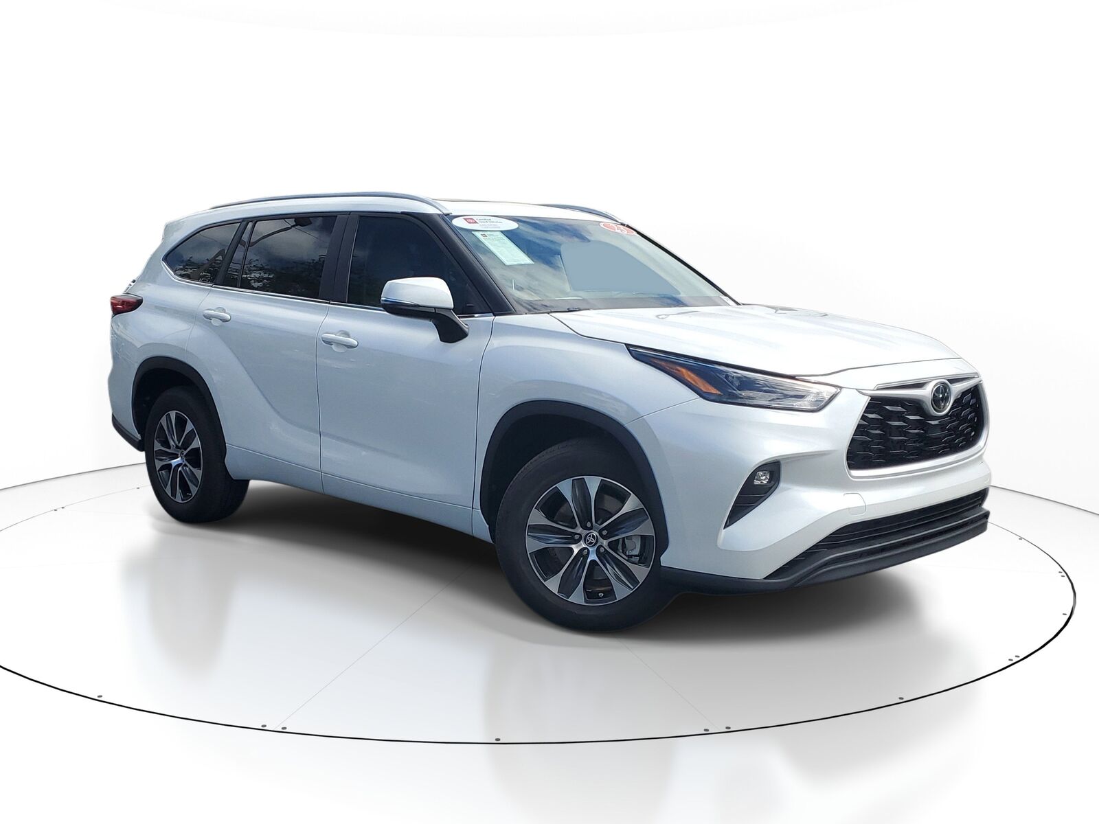 2023 TOYOTA Highlander