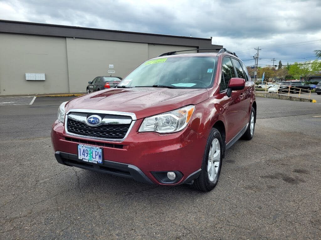 2016 SUBARU Forester