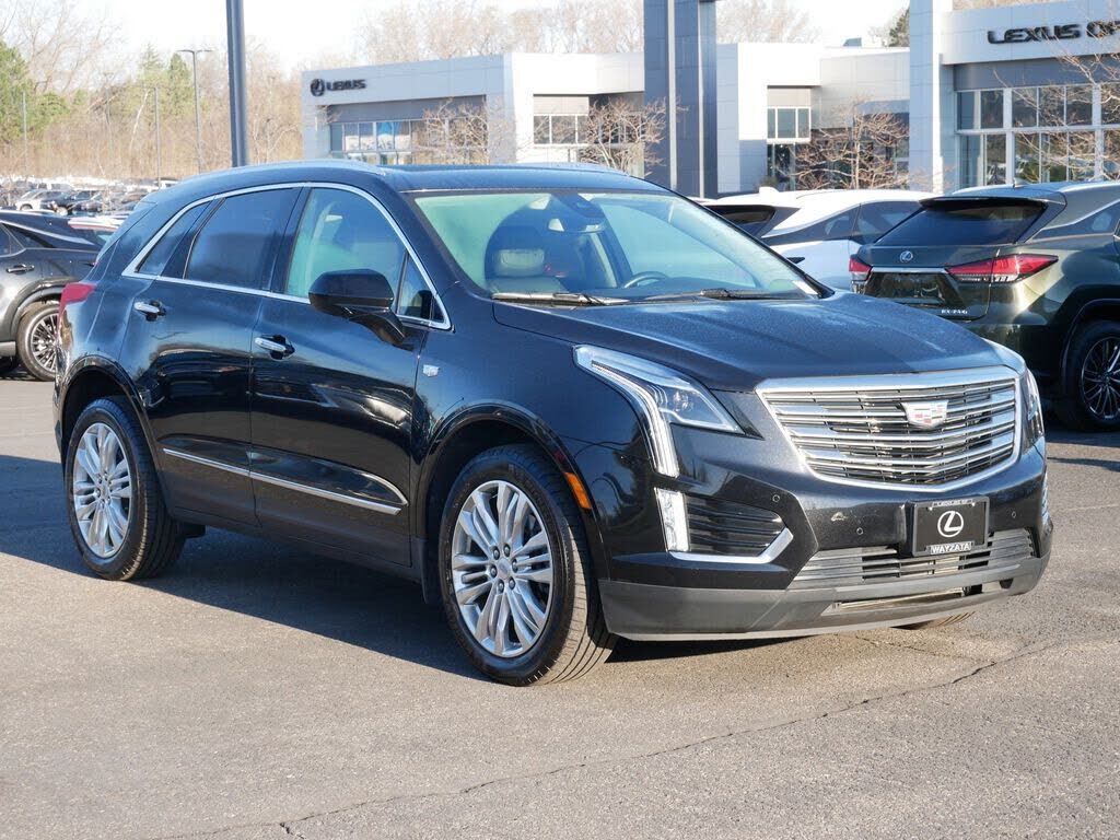 2017 CADILLAC XT5
