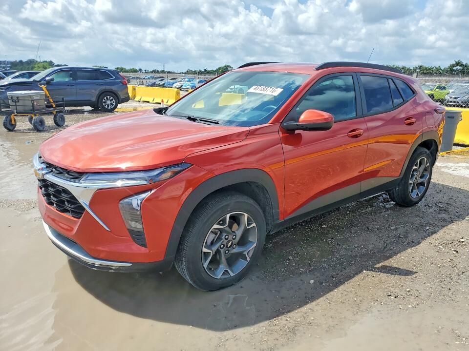 2024 CHEVROLET Trax