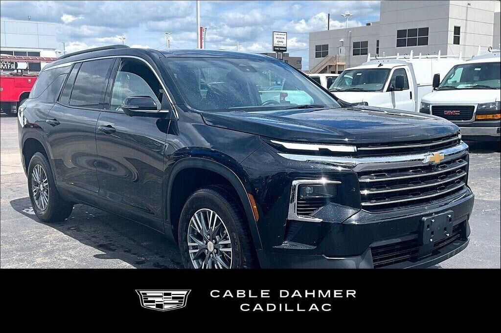 2024 CHEVROLET Traverse