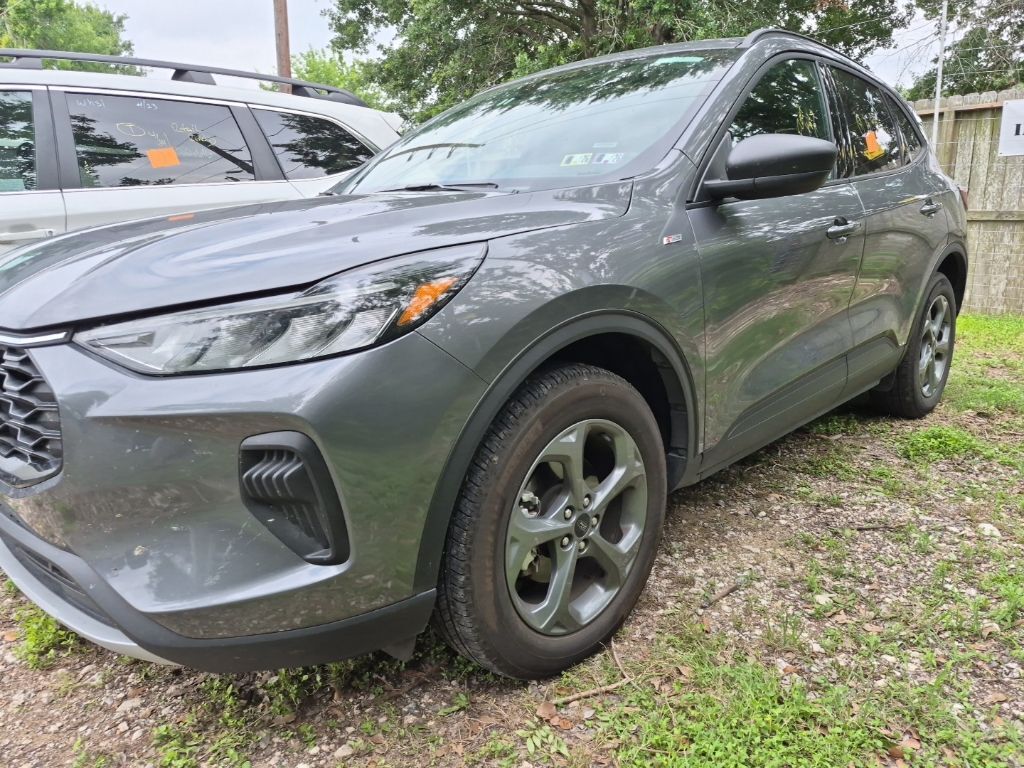 2025 FORD Escape