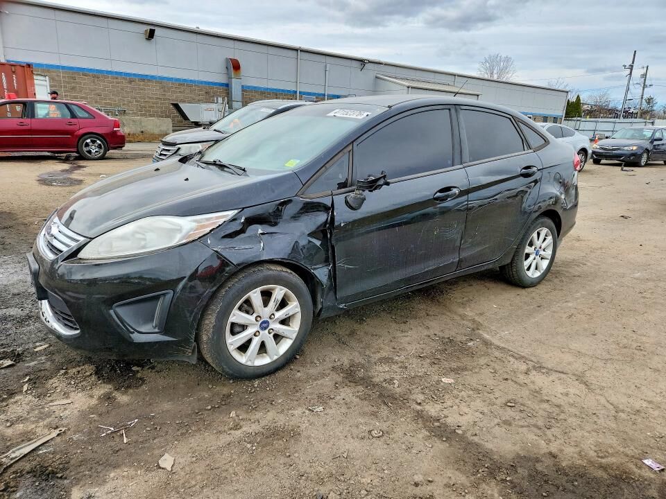 2012 FORD Fiesta