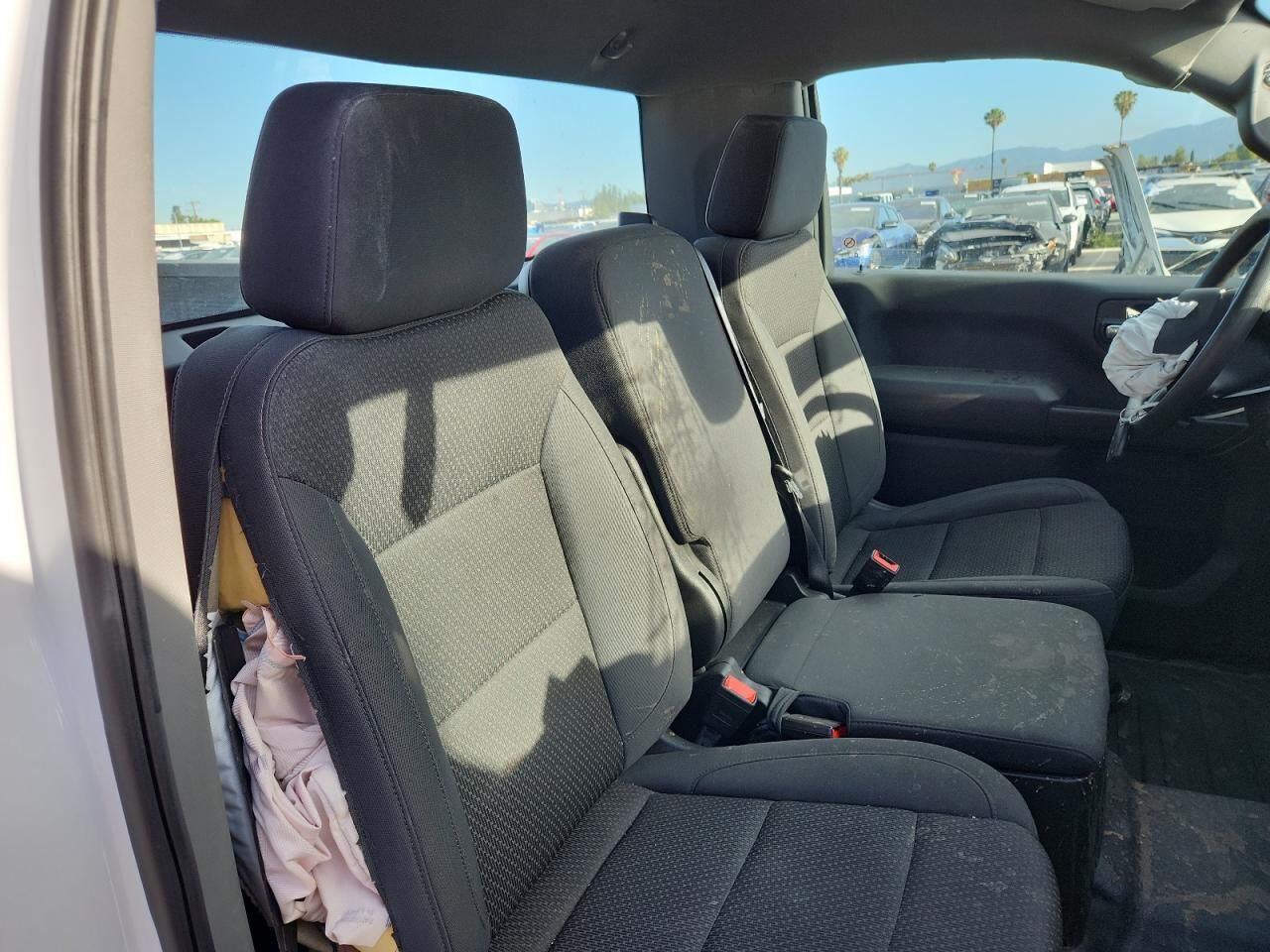 2025 CHEVROLET Silverado