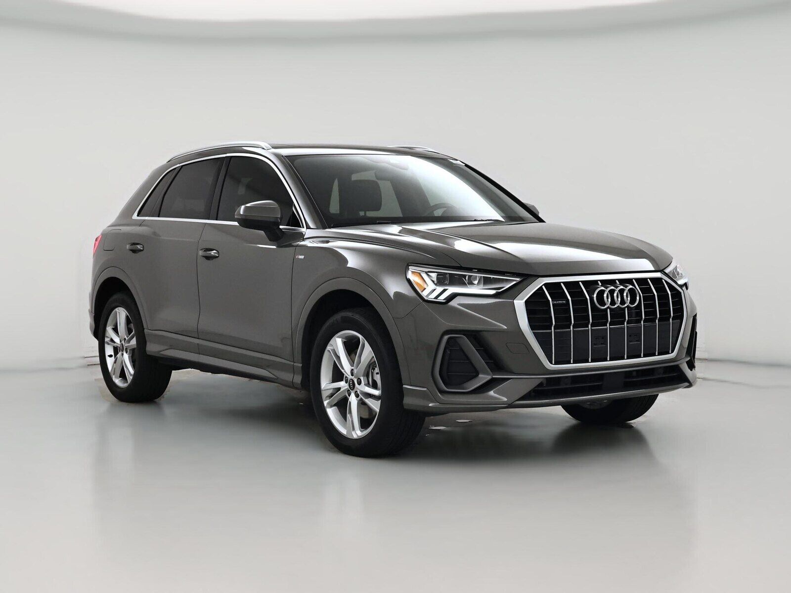 2023 AUDI Q3