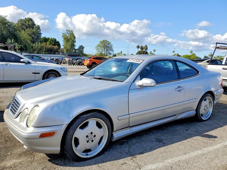 2001 MERCEDES-BENZ CLK-Class