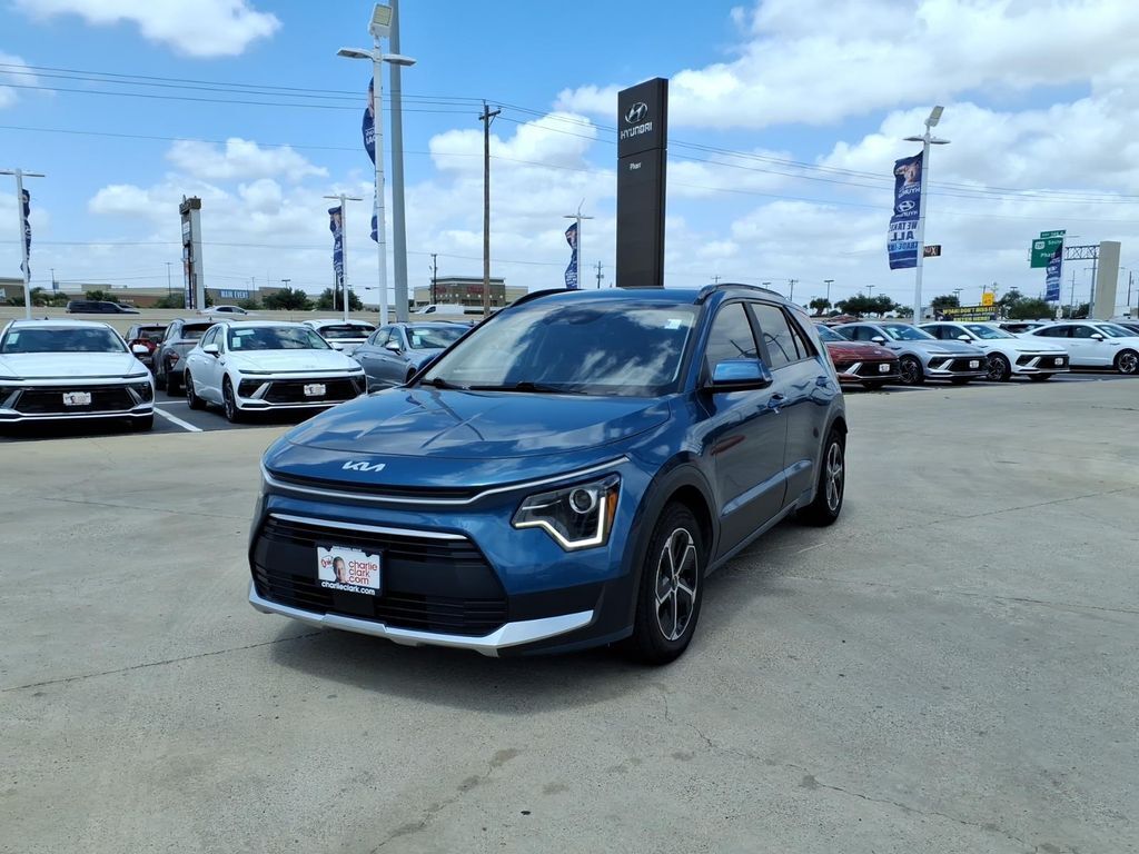 2024 KIA Niro