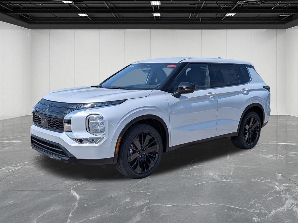 2026 MITSUBISHI Outlander