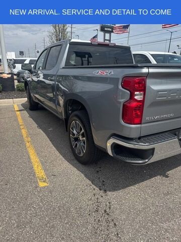2024 CHEVROLET Silverado