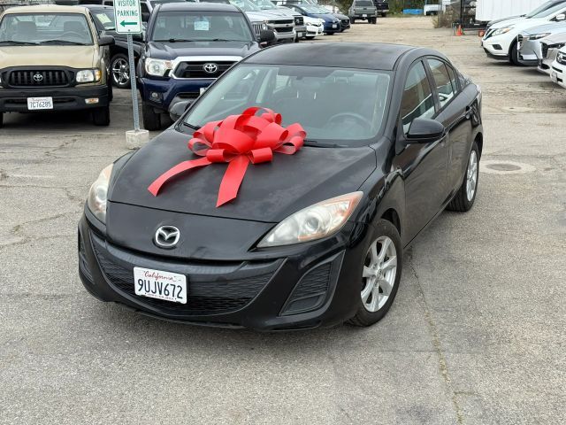 2010 MAZDA Mazda3