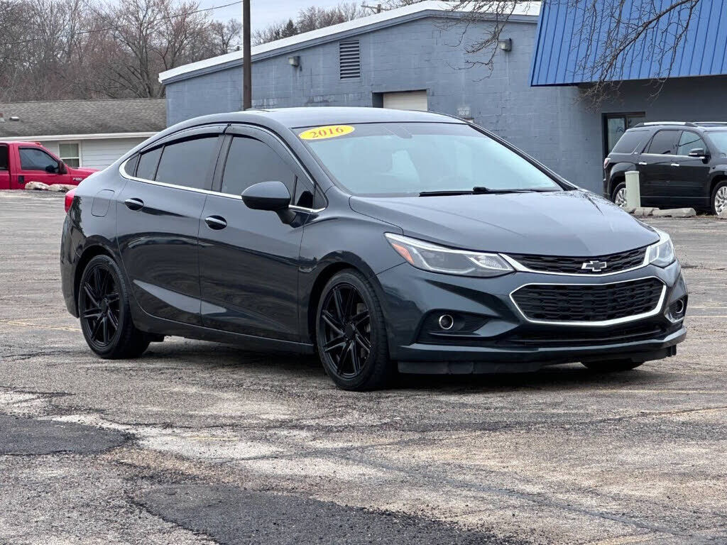2018 CHEVROLET Cruze