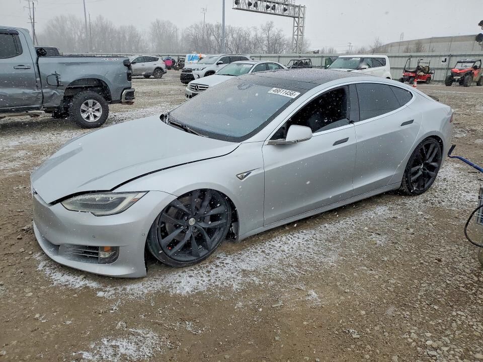 2016 TESLA Model S