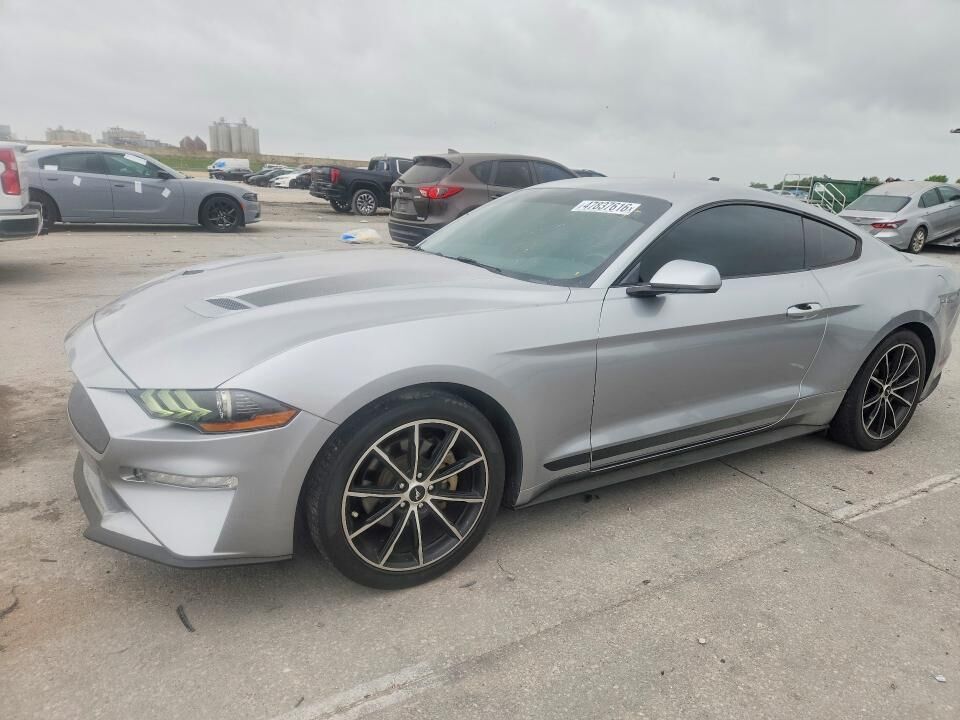 2020 FORD Mustang