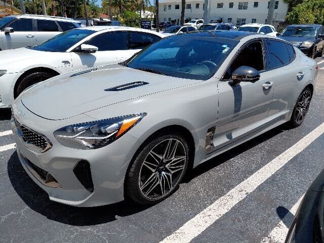 2023 KIA Stinger