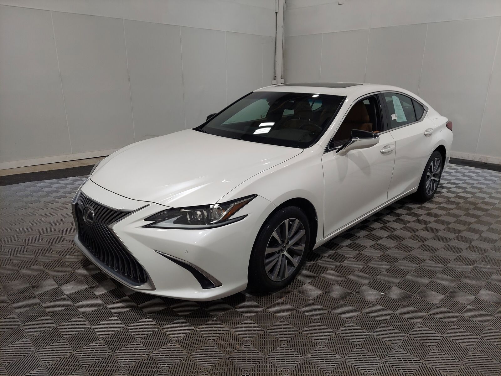 2021 LEXUS ES